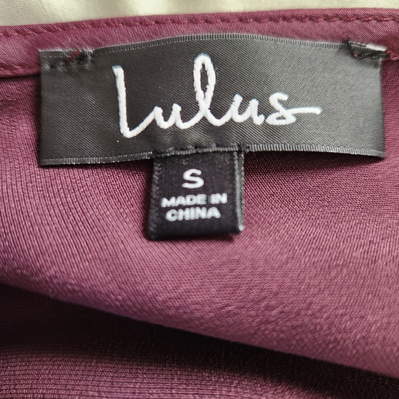 Lulus Kiss Me Now Plum Purple Satin Short Sleeve Wide-Leg Jumpsuit Small New - Picture 6 of 11